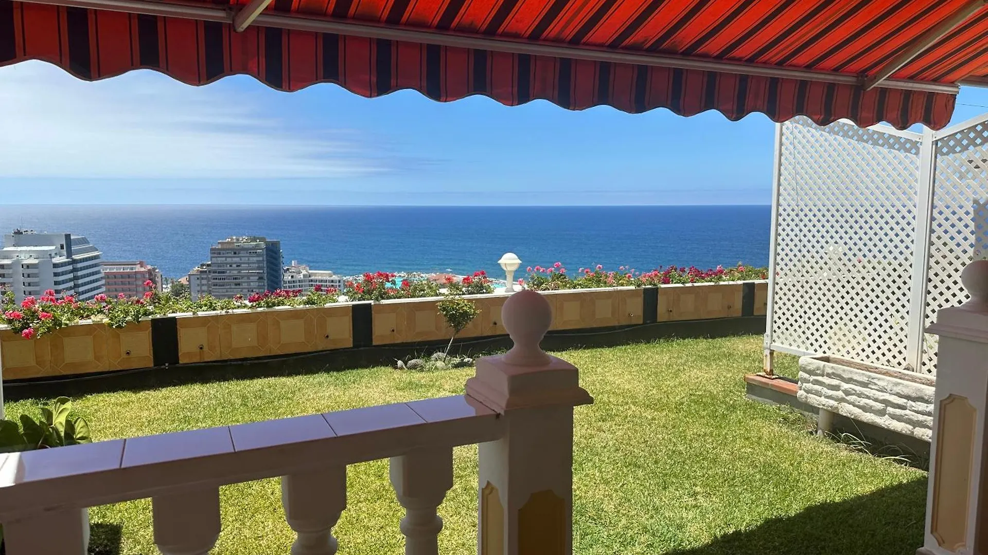 Apartamento Ikarus Puerto de la Cruz  Apartment Puerto de la Cruz (Tenerife)